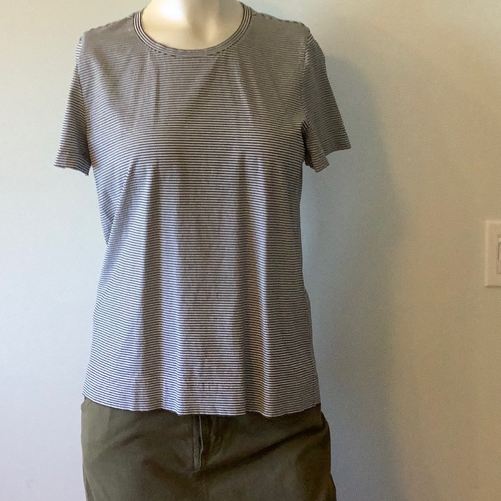 Lafayette 148 New York Black and White Striped Top - Large - FTTS